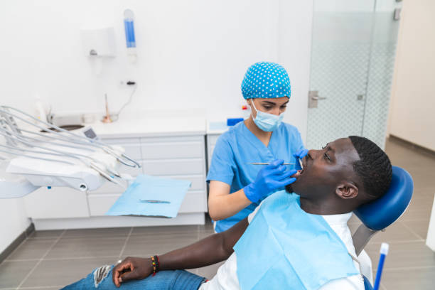 Best Holiday Emergency Dentist in East Camden, AR